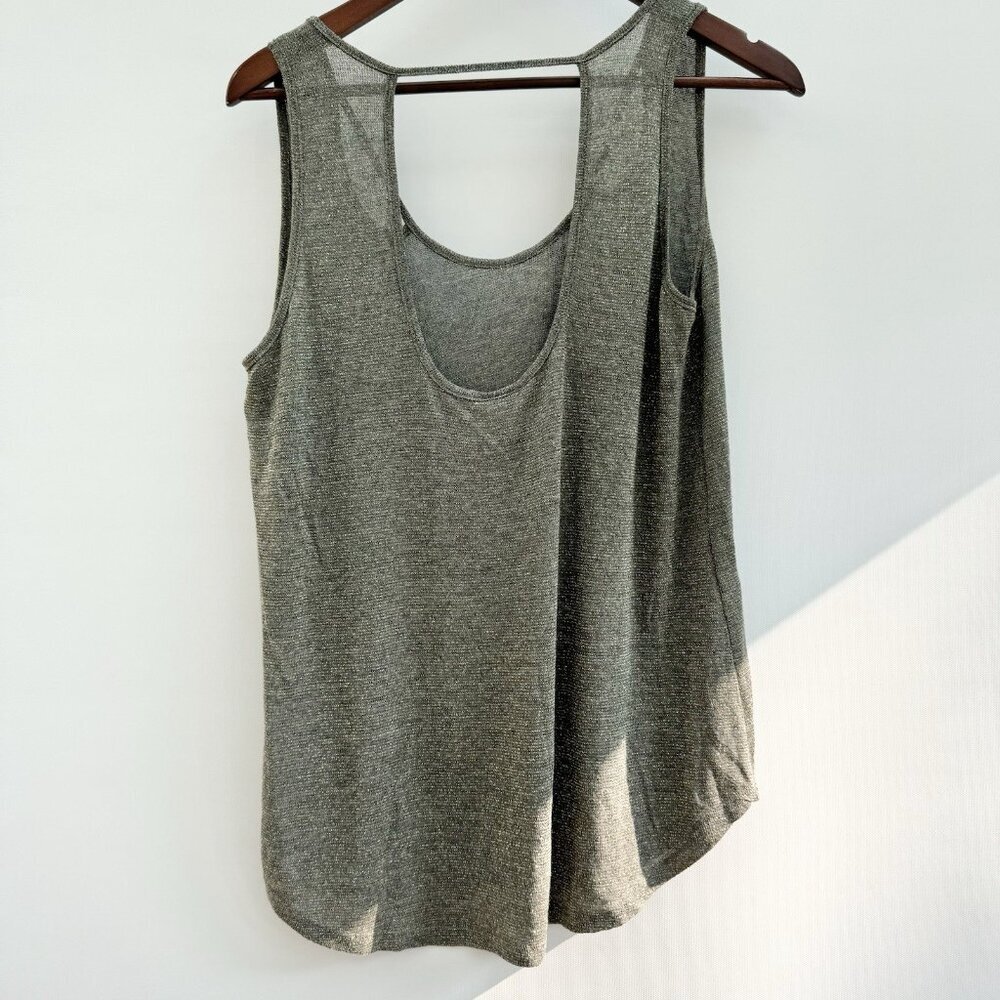 H.I.P. Top Women's Size Large Sleeveless Grey & Gold Metallic Top - Picture 2 of 13